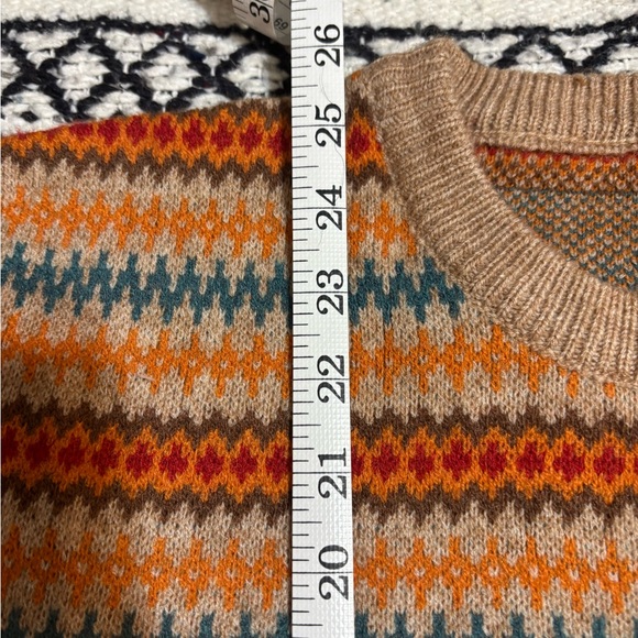 Horse Pattern Beige Sweater - Picture 3 of 4